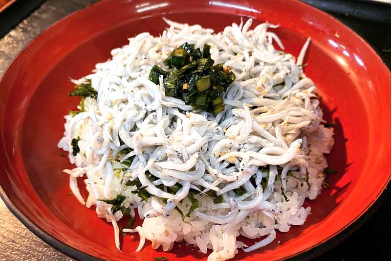 えぼしの釜揚げシラス丼